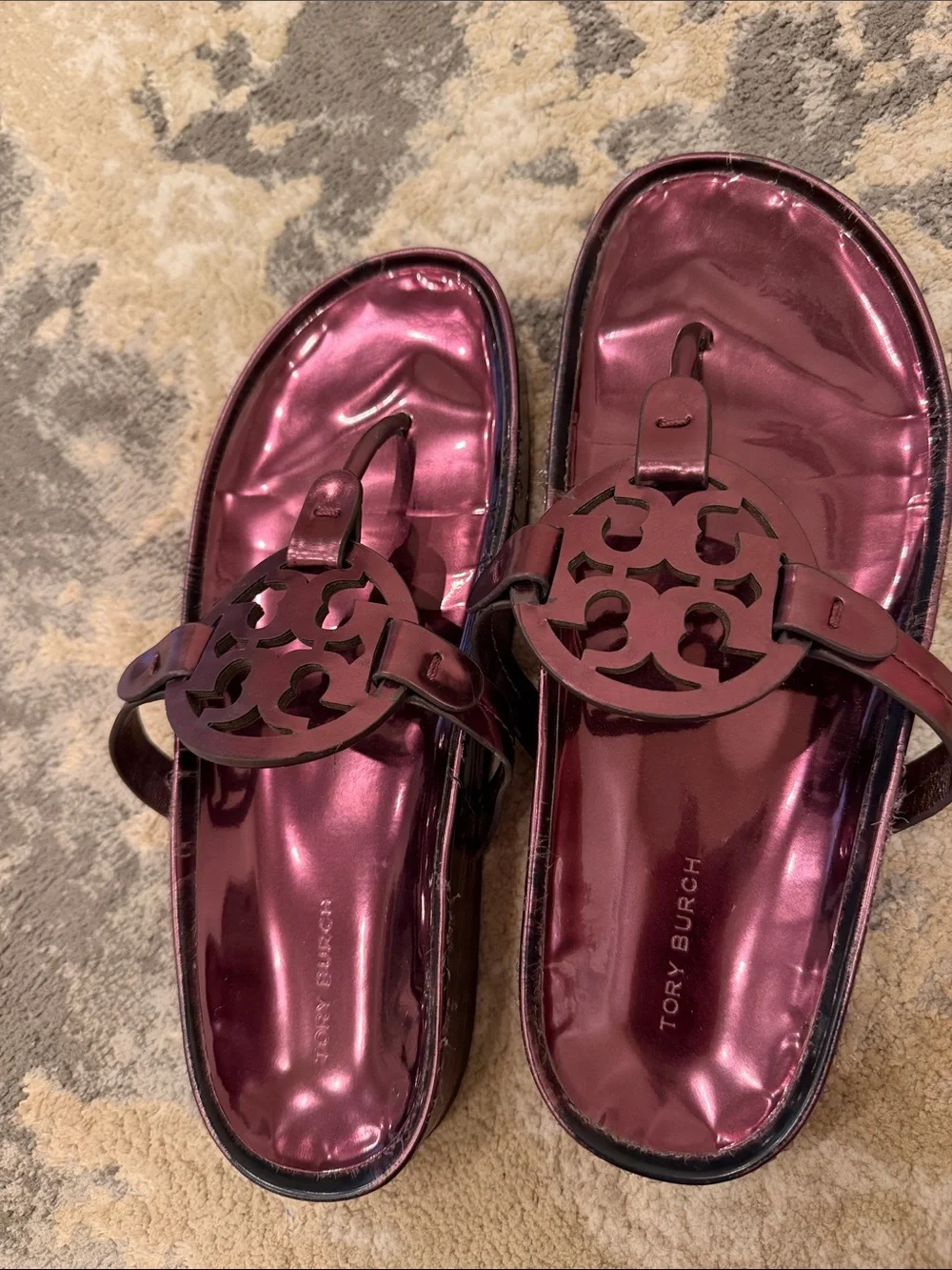 TORY BURCH MILLER CLOUD SANDALS IN MERLOT METALLIC Size 8